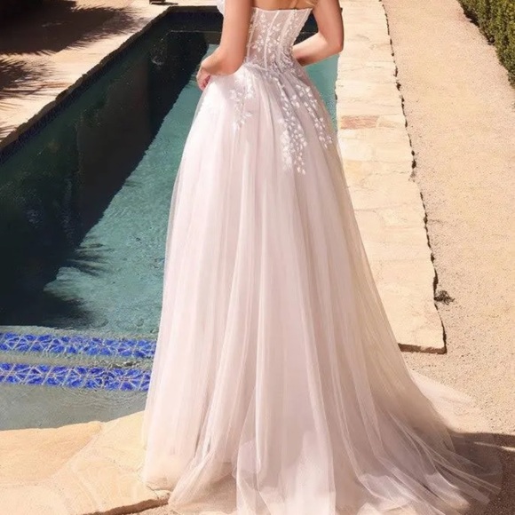 White Corset Formal Dress. Size 4. NWT. - Picture 8 of 8